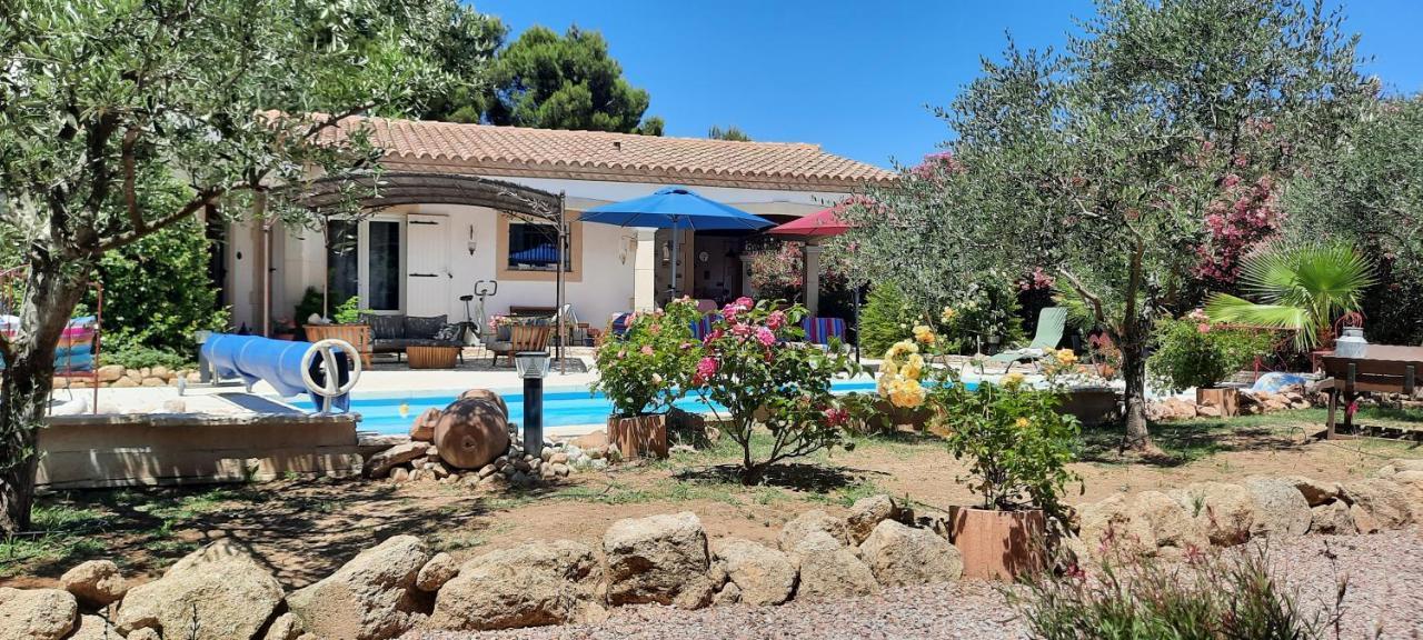 Fenetre Sur Les Alpilles Bed and Breakfast Saint-Martin-de-Crau Εξωτερικό φωτογραφία